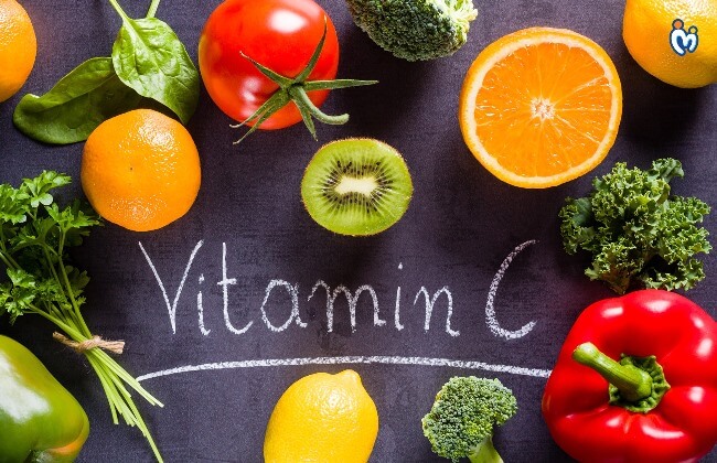 Vitamin C là một chất chống oxy hóa mạnh mẽ có thể tăng cường khả năng miễn dịch tự nhiên